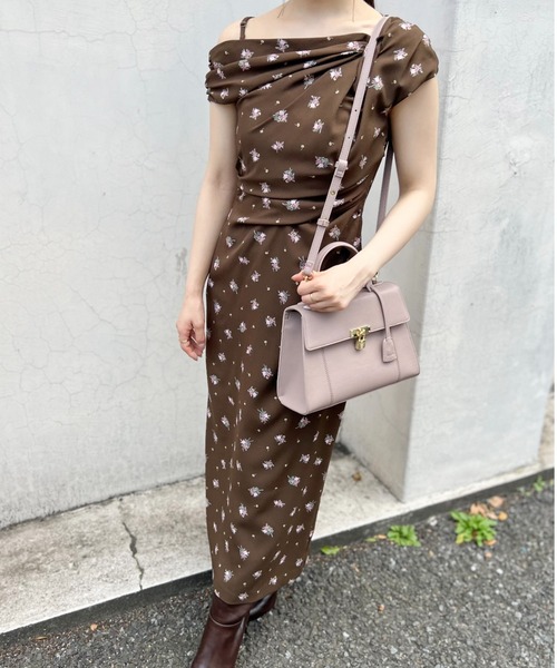 SNIDEL フラワープリントドレープワンピース SNIDEL 新作10%OFF スナイデル ワンピース 25秋冬 フラワー