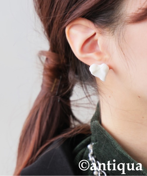 antiqua（アンティカ） ピアス フロッキー ハート ピアス レディース 