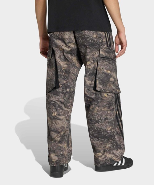 【極美品】adidas originals カーゴパンツ ADILENIUM adidas（アディダス） カーゴパンツ ADILENIUM シーズン 5 カーゴ