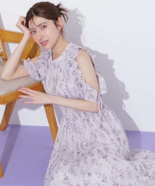 ☆新品未使用⭐︎jillstuart フラワーフリルワンピース JILL by JILL STUART（ジルバイジルスチュアート） ワンピース