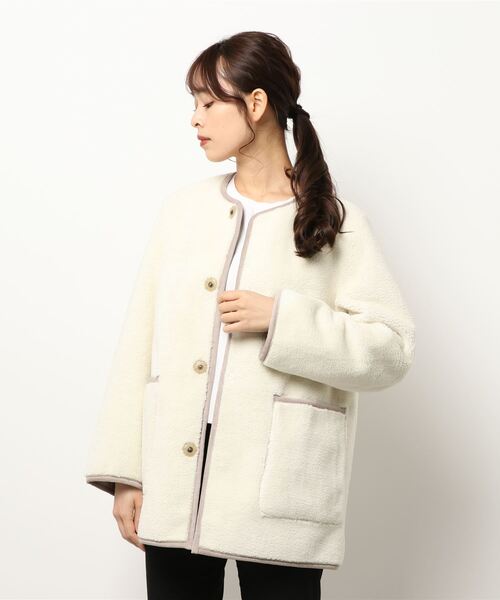 ノーカラーコート コート FAKE MOUTON REVERSIBLE COLLARLESS COAT レディースの画像