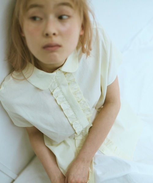 FEKETE ブラウス シャツ ROUND COLLAR FRILL SHIRT / ラウンド