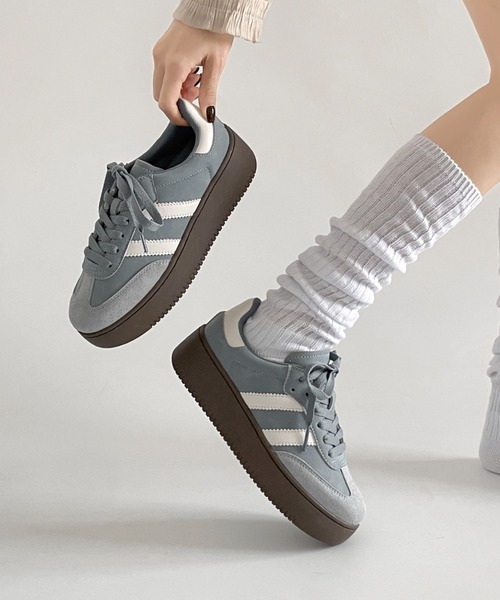 Shoes in Closet（シュークロ） スニーカー 「新色入荷」軽量厚底