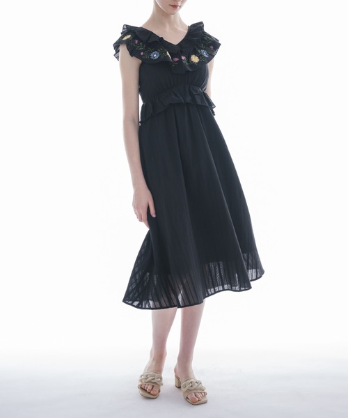 ワンピース flower embroidery onepiece／花柄刺繍フリルワンピース