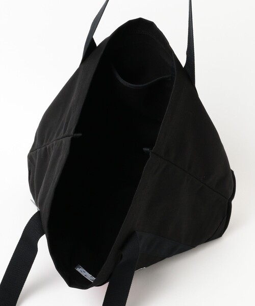 【New Balance】★トートバッグ★ Graphic By Face Oka Tote New Balance Graphic By Face Oka Tote - New Balance