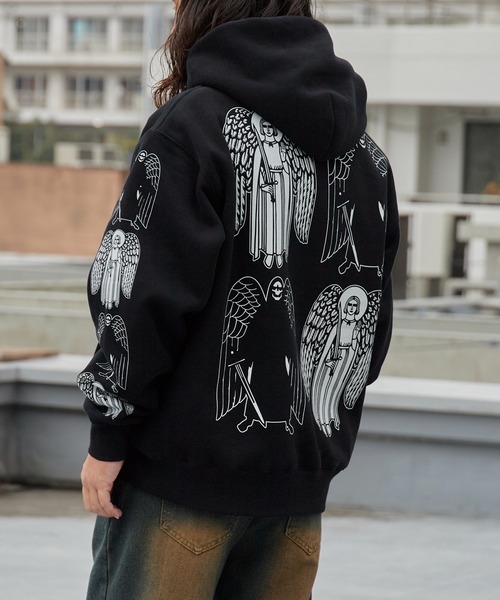 PLEASURES（プレジャーズ） パーカー ANGEL DEMON HOODIE