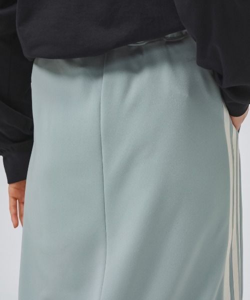 adidas（アディダス） ロング スカート スリーストライプス DK アイ