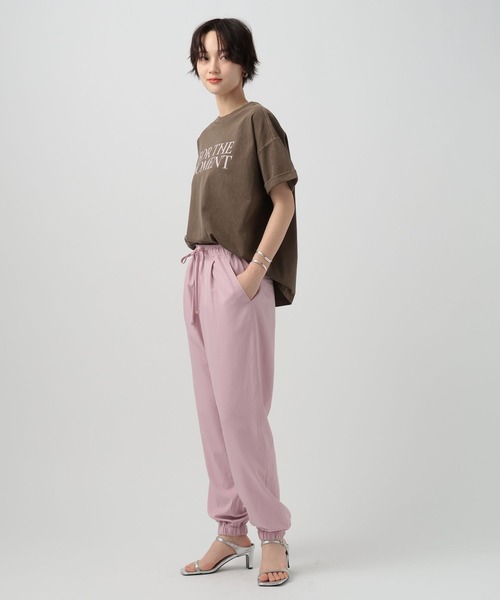 BAYFLOW（ベイフロー） パンツ 「セミストレートシルエットで登場