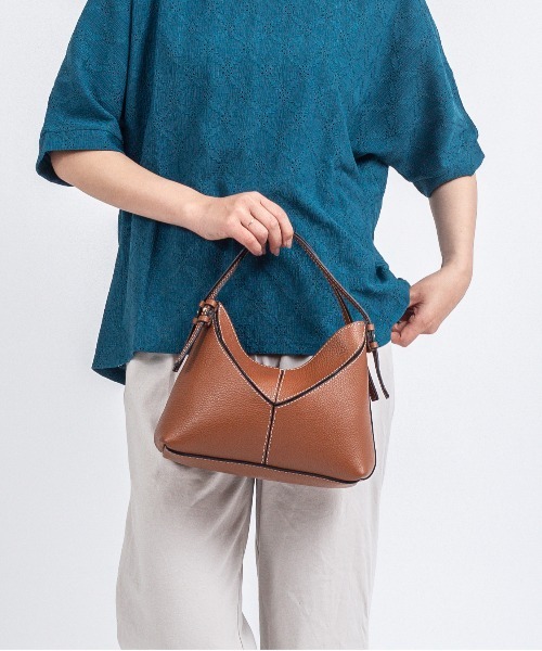 AULENTTI 2way ハンド ショルダー バッグ ベージュ オウレンティ AULENTTI/オウレンティ】横長 ショルダーバッグ 肩掛け ハンドバッグ