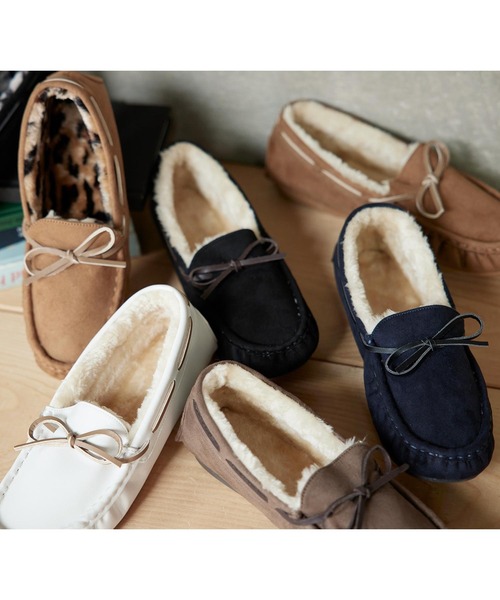 美品Daniella&GEMMA デッキーシューズ モカシン タッセル付き KOBE LETTUCE デッキシューズ モカシン リボン紐ファーモカシン