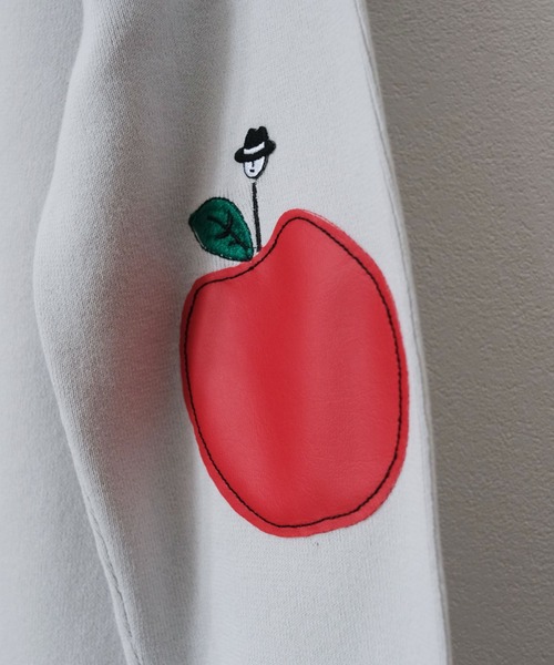 CASA PICONE カーサピッコーネ　りんご　ニット　カーディガン CASA PICONE カーディガン ニットカーディガン（Apple