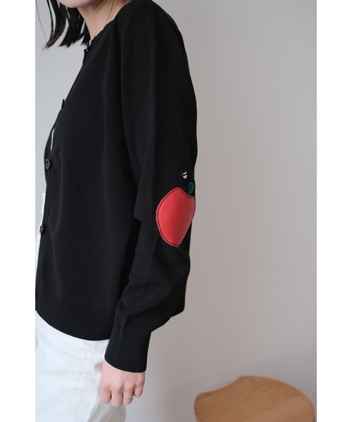 CASA PICONE カーサピッコーネ　りんご　ニット　カーディガン CASA PICONE カーディガン ニットカーディガン（Apple
