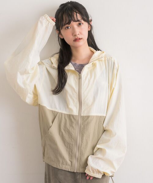 新品ブルーガール ブルゾン RETROGIRL ブルゾン ジャンバー ナイロンパーカー レディース