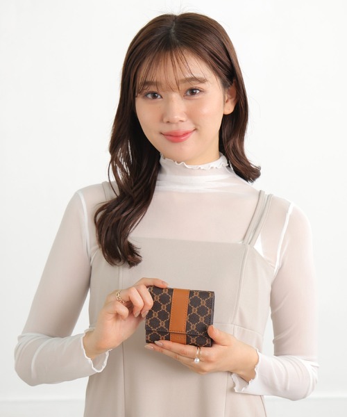 ALTROSE（アルトローズ） 財布 モノグラム バイカラー ボックスコイン