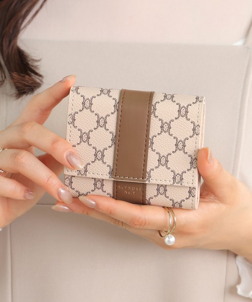 ALTROSE（アルトローズ） 財布 モノグラム バイカラー ボックスコイン