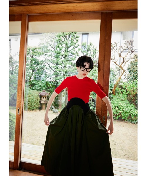 OMMO ニット セーター CIRCLE CUT SHORT KT TOP レディース