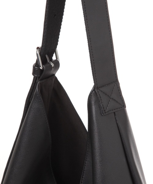 leja⭐︎バッグ Leja（レジャ） ハンドバッグ 「LEJA」サテンローズバッグ結婚式