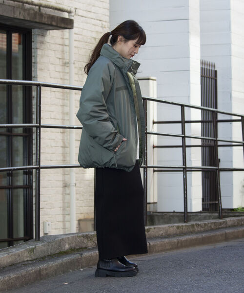 新品未使用タグ付き TAION オリーブグリーン リバーシブルダウン