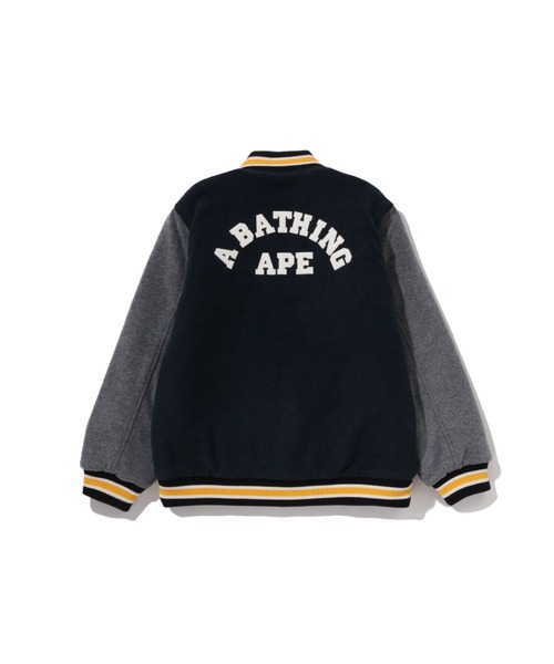 A BATHING APE（アベイシングエイプ） スタジャン アウター 1ST CAMO