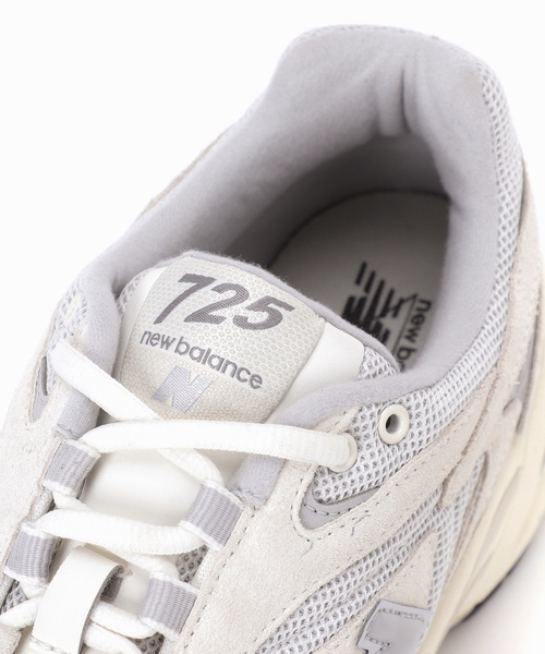 「EU，US NEW BALANCE」 ローカットスニーカー 23.5cm アイボリー レディース_画像3