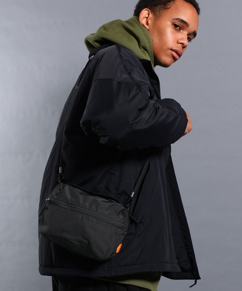 NUMERALS（ヌメラルズ） ショルダーバッグ 「NUMERALS」TWO POCKETS