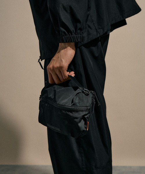 NUMERALS（ヌメラルズ） ショルダーバッグ 「NUMERALS」TWO POCKETS