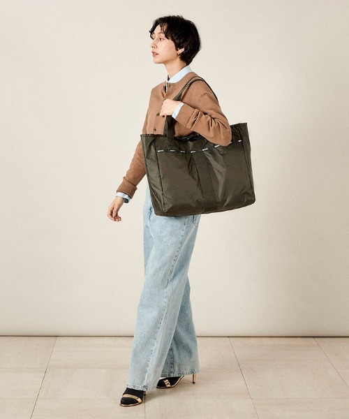 LeSportsac（レスポートサック） トートバッグ GYM TOTE BAG グラベルC