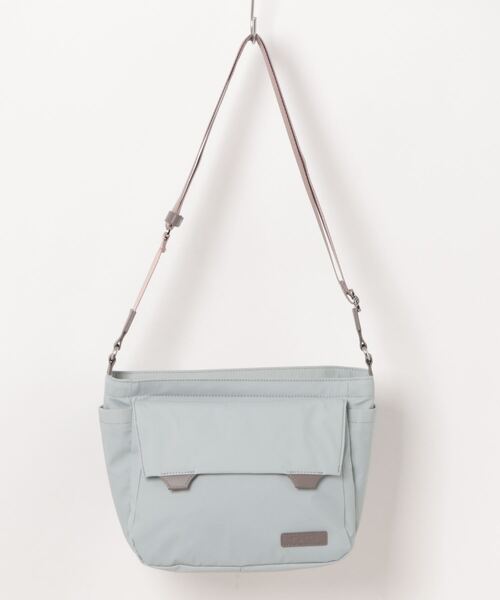 Y'SACCS（イザック） ショルダーバッグ バッグ ダブルタブ トラベル