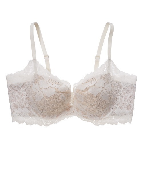 PEACH JOHN（ピーチジョン） ブラジャー 「超脇高で谷間キープ。ズレ