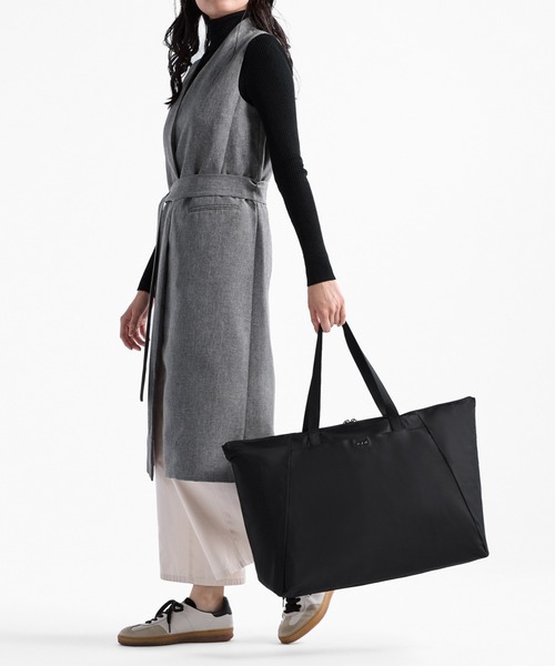 TUMI（トゥミ） トートバッグ VOYAGEUR ジャスト・イン・ケース