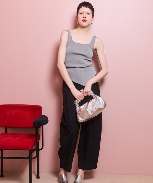 新品・未使用【OMMO】タンクトップ ASYMME TUCK KT TOP 白 OMMO ONLINE STORE / ASYMME TUCK KT TOP