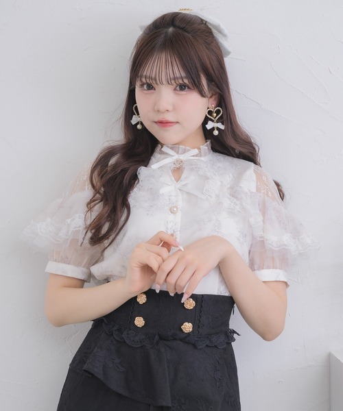 【美品】ラトータリテ　花柄 長袖シャツ フリル付き ROJITA ブラウス シャツ ラッフル花柄ブラウス レディース