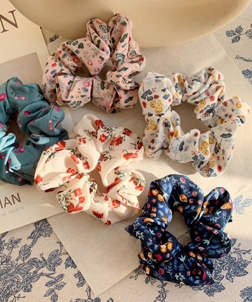 VIBGYOR Women シュシュ 「urge select」花柄デザイン アソート