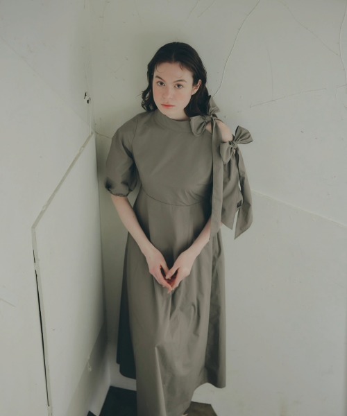 NOTRE emor ワンピース NOTRE emor（ノートルエモア） ワンピース wave cord design dress