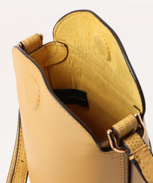 COLE HAAN（コールハーン） ショルダーバッグ バッグ クラリスフォーン
