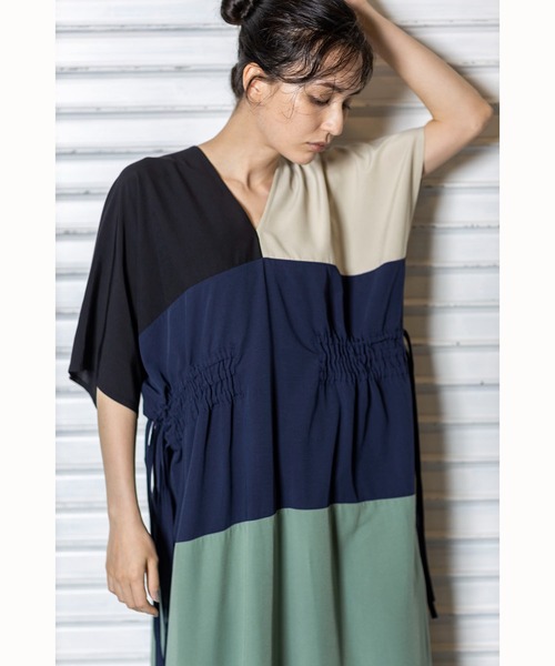 「OSMOSIS」 半袖ワンピース ONE SIZE カーキ レディース_画像6