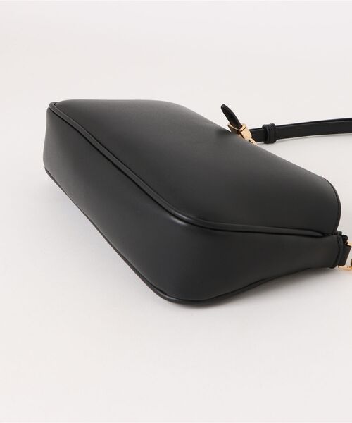 CHARLES ＆ KEITH（チャールズ&キース） ショルダーバッグ バッグ