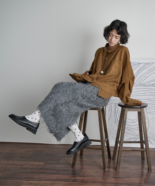 THE Yon スカート 「サステナブル」ブラッシュドシャギーニットナロー