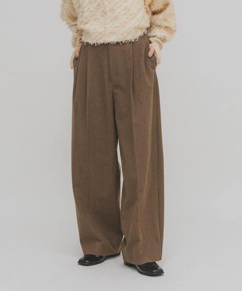 KBF（ケービーエフ） パンツ ウールライクブラッジュドパンツ