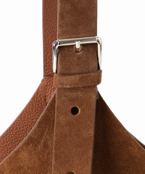 ショルダーバッグ バッグ Christian Villa クリスチャン ヴィラ One-shoulder Bag H27*W24 レディースの画像