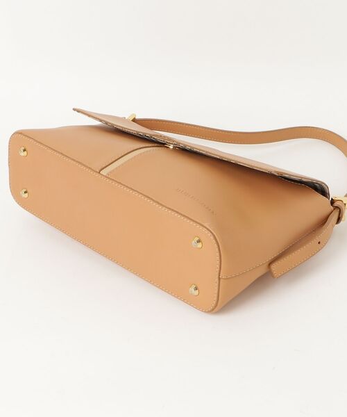 BURBERRY（バーバリー） ショルダーバッグ - ベージュ レディース