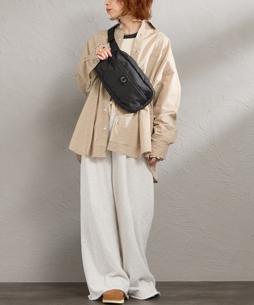 FRED PERRY（フレッドペリー） ウエストポーチ ウエストバッグ 「WEB
