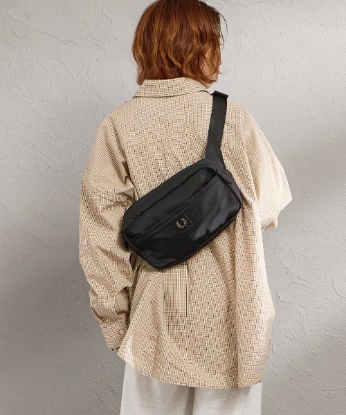 FRED PERRY（フレッドペリー） ウエストポーチ ウエストバッグ 「WEB