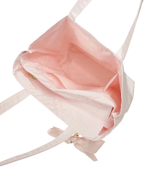 Maison de FLEUR（メゾンドフルール） トートバッグ リボンチャーム