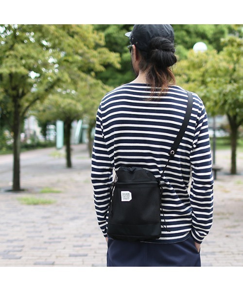 FREDRIK PACKERS（フレドリックパッカーズ） ショルダーバッグ バッグ