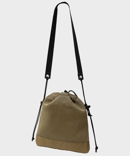 FREDRIK PACKERS（フレドリックパッカーズ） ショルダーバッグ バッグ