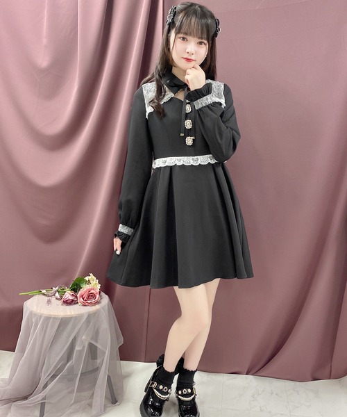 ROJITA ワンピース ROJITA（ロジータ） ワンピース デコルテ開きビジュ釦フレアワンピース