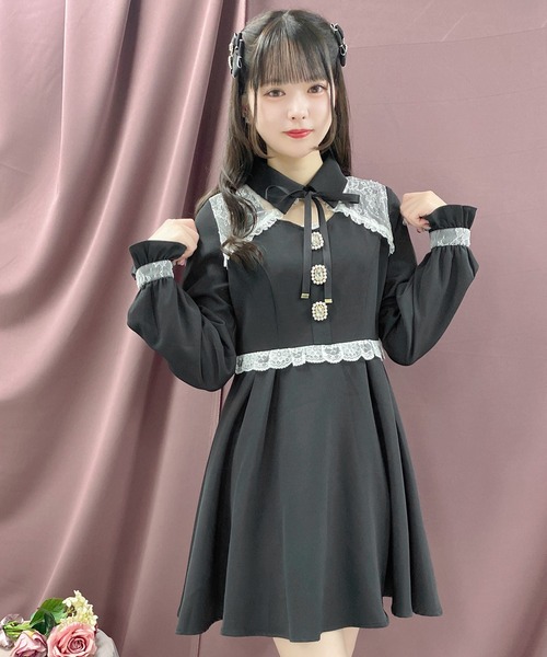 ROJITA（ロジータ） ワンピース デコルテ開きビジュ釦フレアワンピース