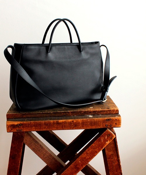 ショルダーバッグ バッグ Sac travail レディース