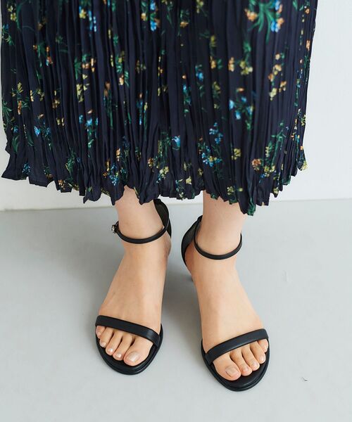 ルクールブラン（le．coeur blanc）/フラフィー ストラップサンダル le.coeur blanc（ルクールブラン） サンダル フラフィー ストラップ